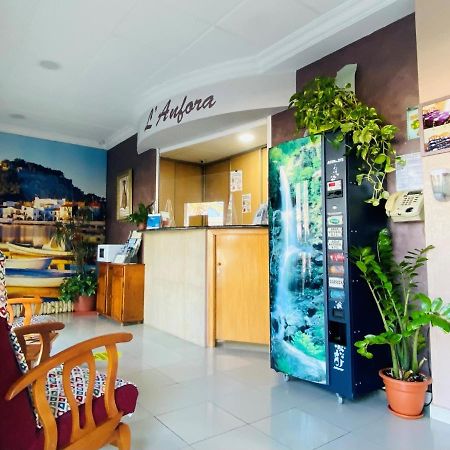 Hostal L'Anfora Denia Eksteriør bilde