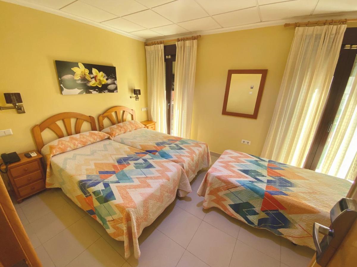Hostal L'Anfora Denia Eksteriør bilde