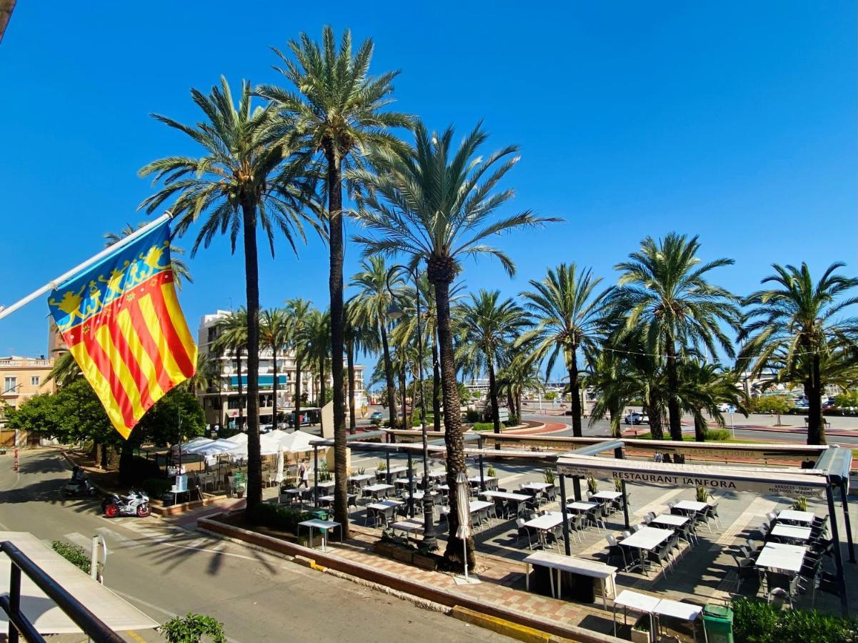 Hostal L'Anfora Denia Eksteriør bilde
